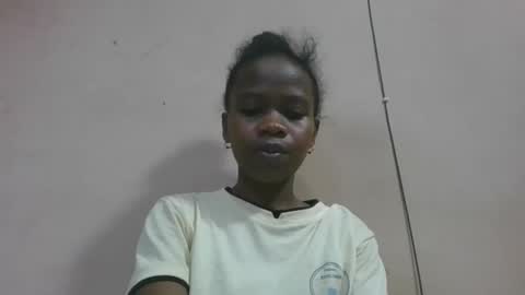 flora48230522373 online show from 06.04.26
