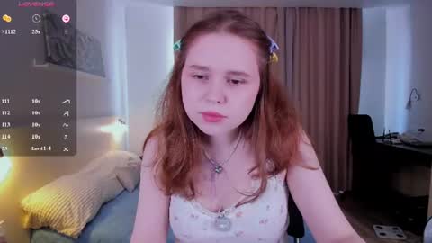 Hayley  I WILL COME BACK ON MAY 27TH 6pm UTC online show from 06.24.26