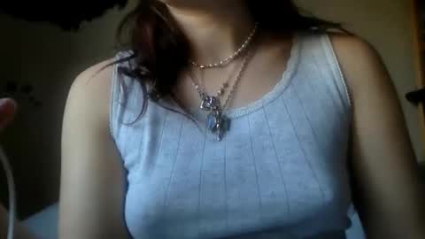 Snapshot of floraexploration chatting on 11.18.25 floraexploration online show from 11.18.25