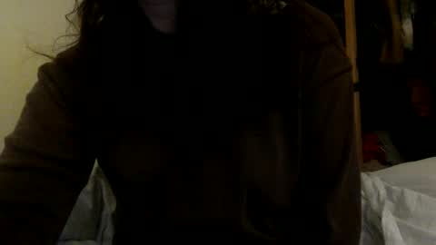 Snapshot of floraexploration chatting on 11.19.25 floraexploration online show from 11.19.25