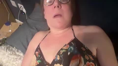 Snapshot of flossyishot chatting on 12.20.24 flossyishot online show from 12.20.24