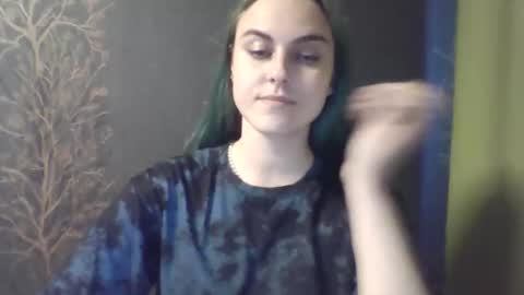 Snapshot of flower_bluee chatting on 05.15.26 Ambika 3 online show from 05.15.26