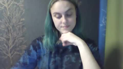 Snapshot of flower_bluee chatting on 05.17.26 Ambika 3 online show from 05.17.26