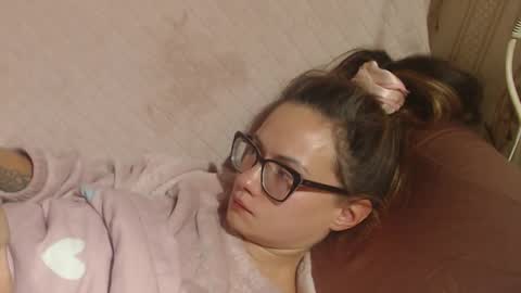 say meow and send tip  online show from 10.31.25