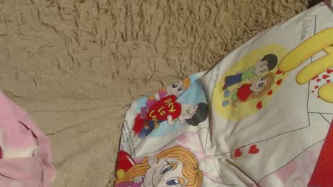 Snapshot of flowercandydoll13 chatting on 12.28.24 say meow and send tip online show from 12.28.24