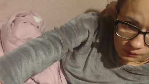 say meow and send tip  online show from 11.08.25