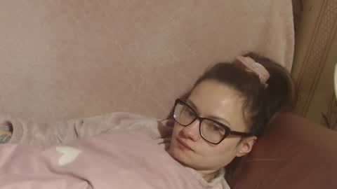 say meow and send tip  online show from 02.20.26