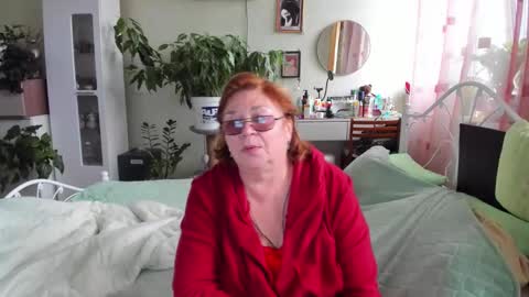 Flowerlower online show from 09.17.25