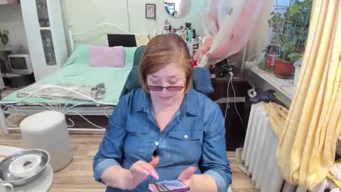 Flowerlower online show from 02.28.26