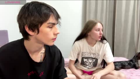 flowerscouple online show from 05.24.26