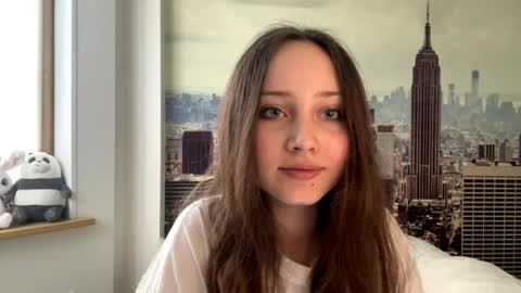 Snapshot of floybrownley chatting on 05.27.26 Nelly online show from 05.27.26
