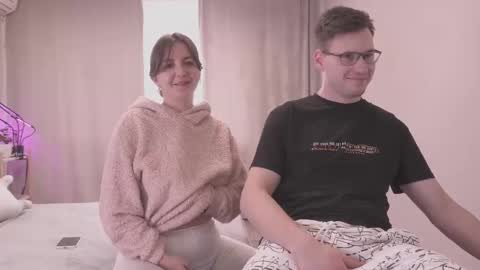 Snapshot of fluffy_hat chatting on 02.16.25 Fluffy and Krut online show from 02.16.25