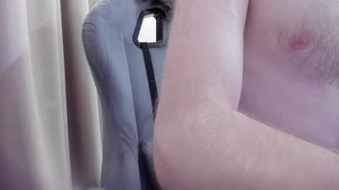 Snapshot of fluffycat_ chatting on 12.17.24 fluffycat online show from 12.17.24