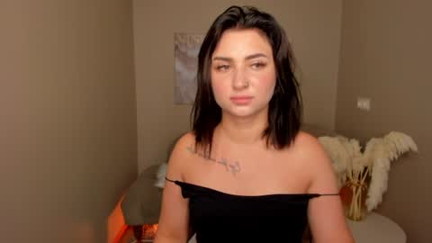 Lina online show from 07.22.26