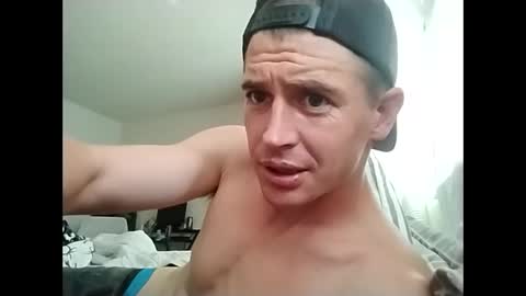 Snapshot of flybuy2525 chatting on 10.08.25 flybuy2525 online show from 10.08.25