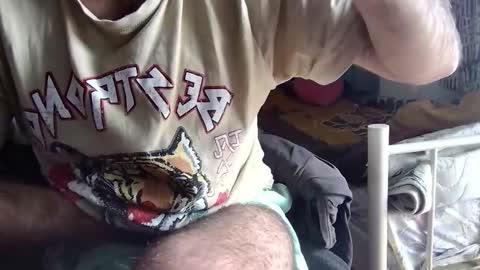 Snapshot of flydirty chatting on 03.03.25 FlyDirty online show from 03.03.25