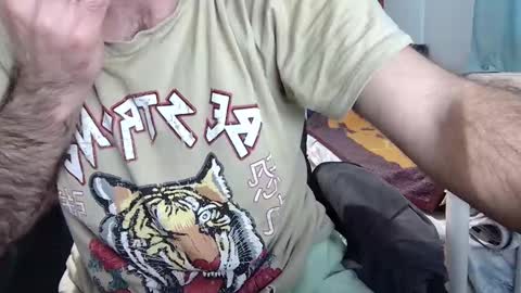 Snapshot of flydirty chatting on 03.03.25 FlyDirty online show from 03.03.25