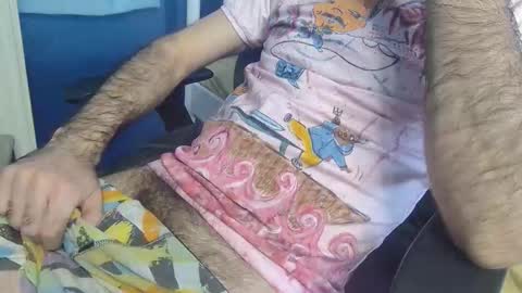 Snapshot of flydirty chatting on 09.26.25 FlyDirty online show from 09.26.25