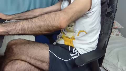 Snapshot of flydirty chatting on 10.10.25 FlyDirty online show from 10.10.25