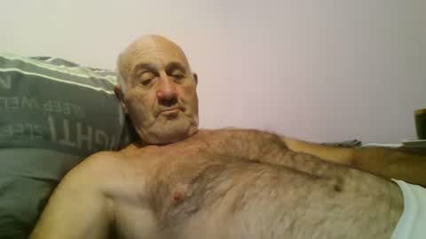 Snapshot of follador1001 chatting on 06.24.26 follador1001 online show from 06.24.26
