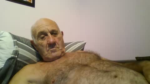 Snapshot of follador1001 chatting on 06.27.26 follador1001 online show from 06.27.26