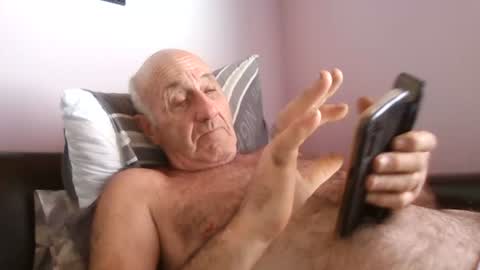 Snapshot of follador1001 chatting on 06.28.26 follador1001 online show from 06.28.26
