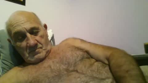 Snapshot of follador1001 chatting on 07.02.26 follador1001 online show from 07.02.26