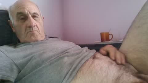 Snapshot of follador1001 chatting on 07.05.26 follador1001 online show from 07.05.26