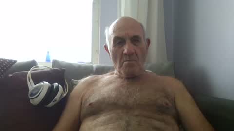 Snapshot of follador1001 chatting on 07.20.26 follador1001 online show from 07.20.26