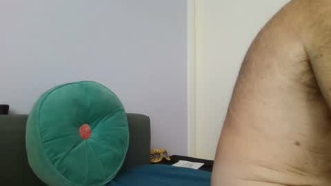 Snapshot of follador1001 chatting on 07.25.26 follador1001 online show from 07.25.26