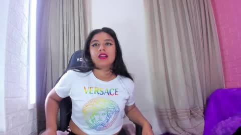 Snapshot of fonsecanezuko chatting on 02.19.25 fonseca nezuko online show from 02.19.25