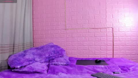 Snapshot of fonsecanezuko chatting on 03.08.25 fonseca nezuko online show from 03.08.25