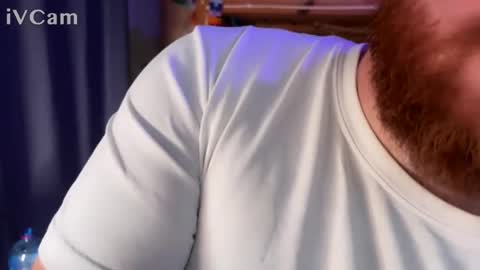 Snapshot of fosbyone chatting on 10.08.25 Drochibilis Bigdickenson online show from 10.08.25