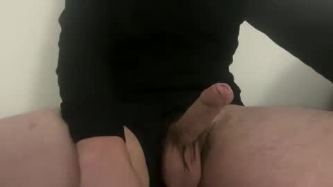 Snapshot of fourelementstrainer chatting on 11.21.25 fourelementstrainer online show from 11.21.25