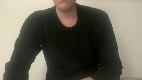 Snapshot of fourelementstrainer chatting on 11.26.25 fourelementstrainer online show from 11.26.25