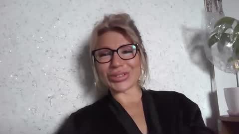 fox_red_lady7 online show from 04.07.26