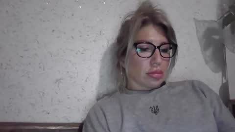 fox_red_lady7 online show from 04.07.26