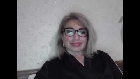 fox_red_lady7 online show from 04.12.26