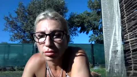 Snapshot of fox_red_lady7 chatting on 07.17.26 fox_red_lady7 online show from 07.17.26