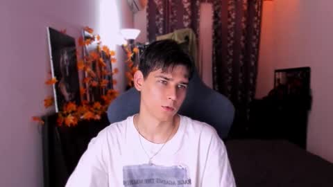 Foxicfu online show from 11.03.25