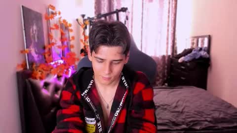 Foxicfu online show from 11.08.25