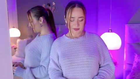 Foxie  online show from 02.19.26