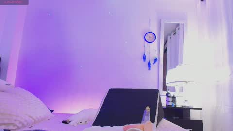 Snapshot of foxmegann chatting on 02.19.25 MeganFoxxy online show from 02.19.25