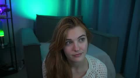 Snapshot of foxy_cute4you chatting on 02.10.26 Eva online show from 02.10.26