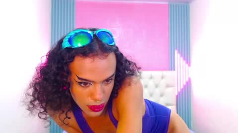 Ella online show from 01.30.25