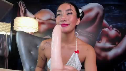 Snapshot of foxy_vilma chatting on 07.11.26 Miss Vilma online show from 07.11.26