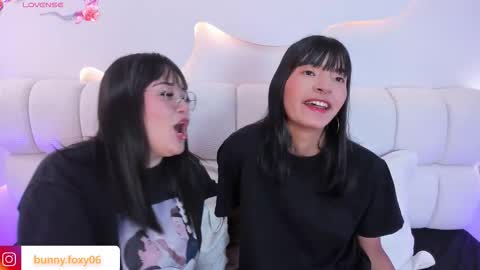 FOXY AND BUNNY online show from 03.26.26