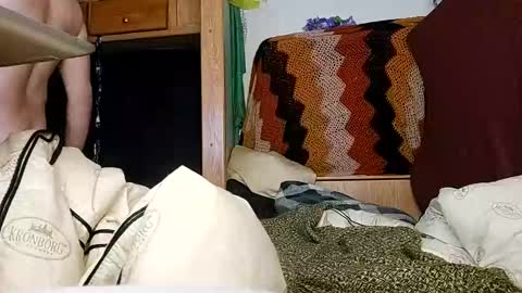 Snapshot of foxycutecock chatting on 12.14.24 foxycutecock online show from 12.14.24