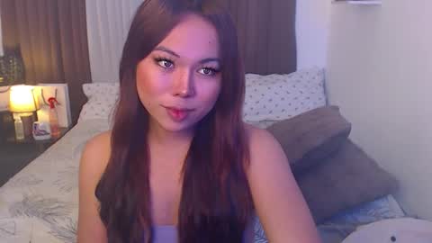 Snapshot of foxygirl_xx chatting on 11.18.25 Ms. FOX online show from 11.18.25