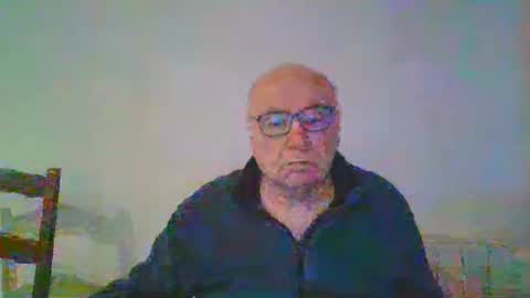 Snapshot of fra94 chatting on 01.26.25 fra94 online show from 01.26.25